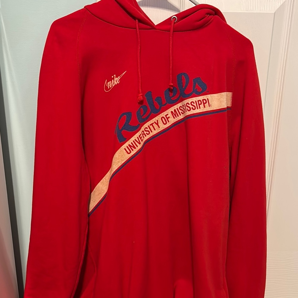 Nike Red University of Mississippi Rebels Hooded Sweatshirt Vintage looking